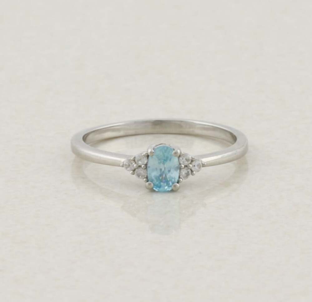 Sterling Silver Natural Blue Topaz & White Zircon Ring Size 10